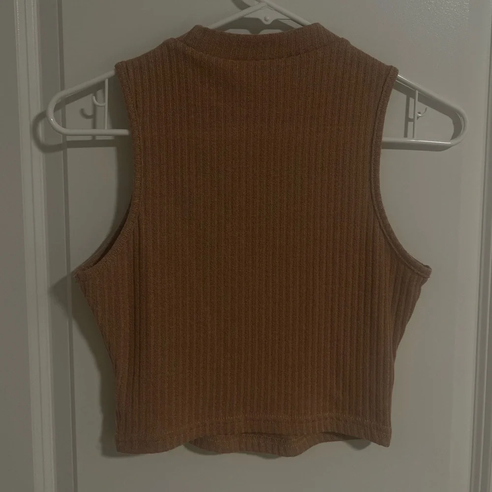 Shein Tank - Picture 3 of 3